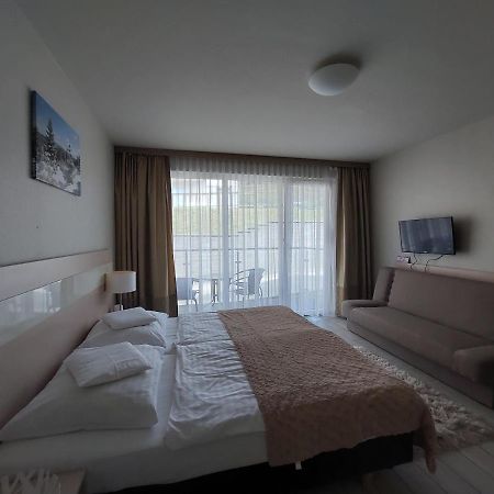 Apartament Sienna Czarna Gora Ischgl 18 Exterior photo