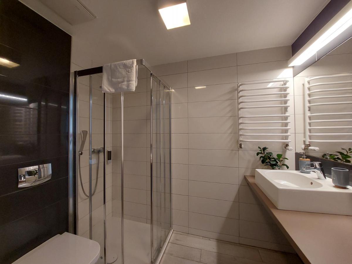 Apartament Sienna Czarna Gora Ischgl 18 Exterior photo